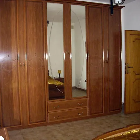 Abberi Sas Ventanas Panzió *